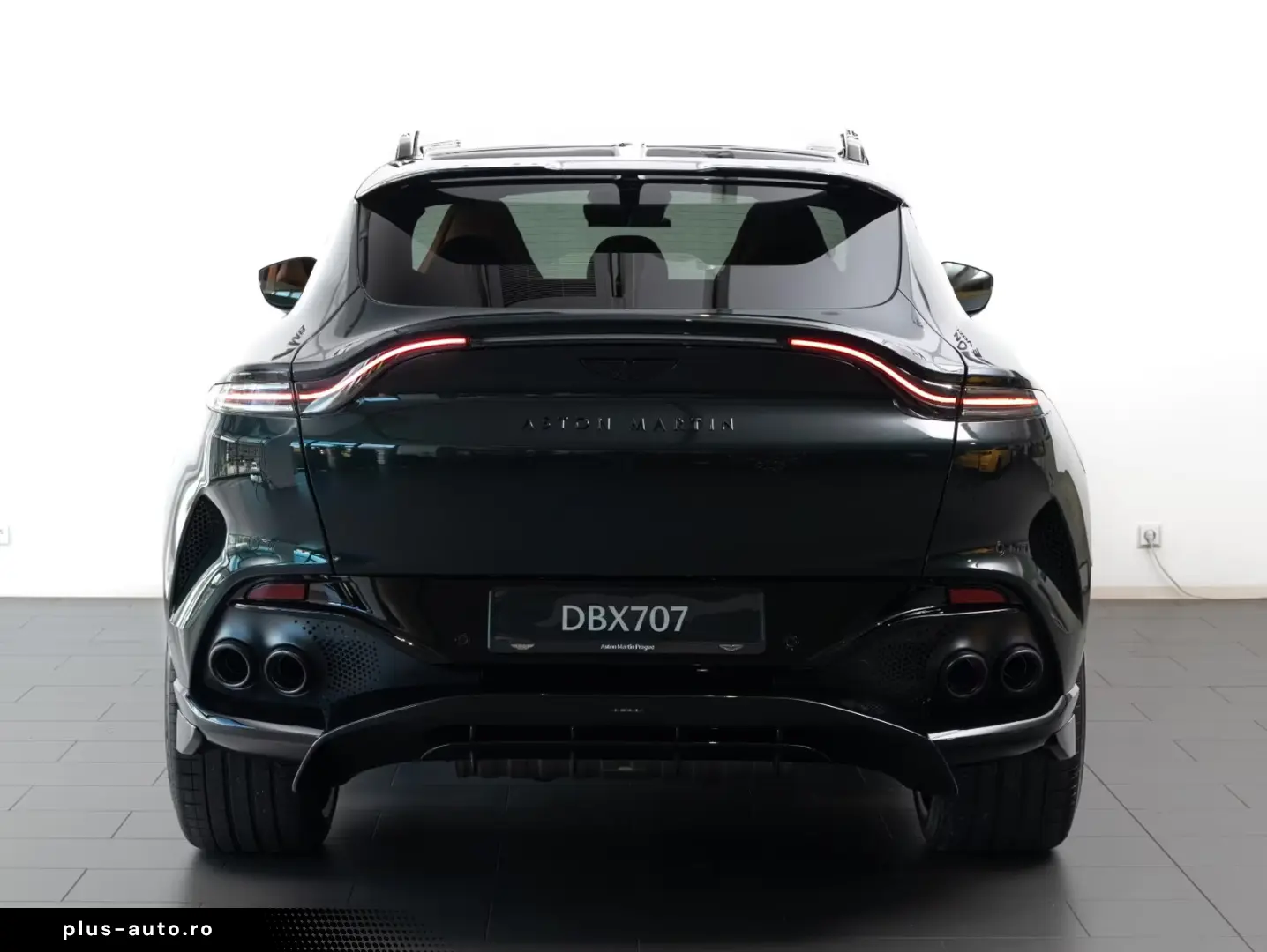 Aston Martin DBX 4.0 V8 707