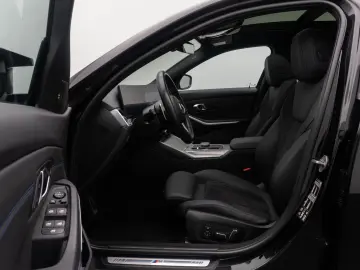 BMW M340i xD H K DAB AHK Panorama 19Zoll WidsDisplay
