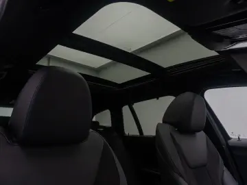BMW M340i xD H K DAB AHK Panorama 19Zoll WidsDisplay