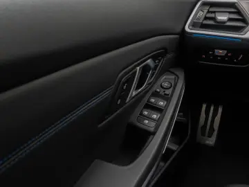 BMW M340i xD H K DAB AHK Panorama 19Zoll WidsDisplay