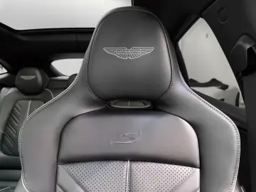 Aston Martin DBX S    NEW MODELYEAR 2026