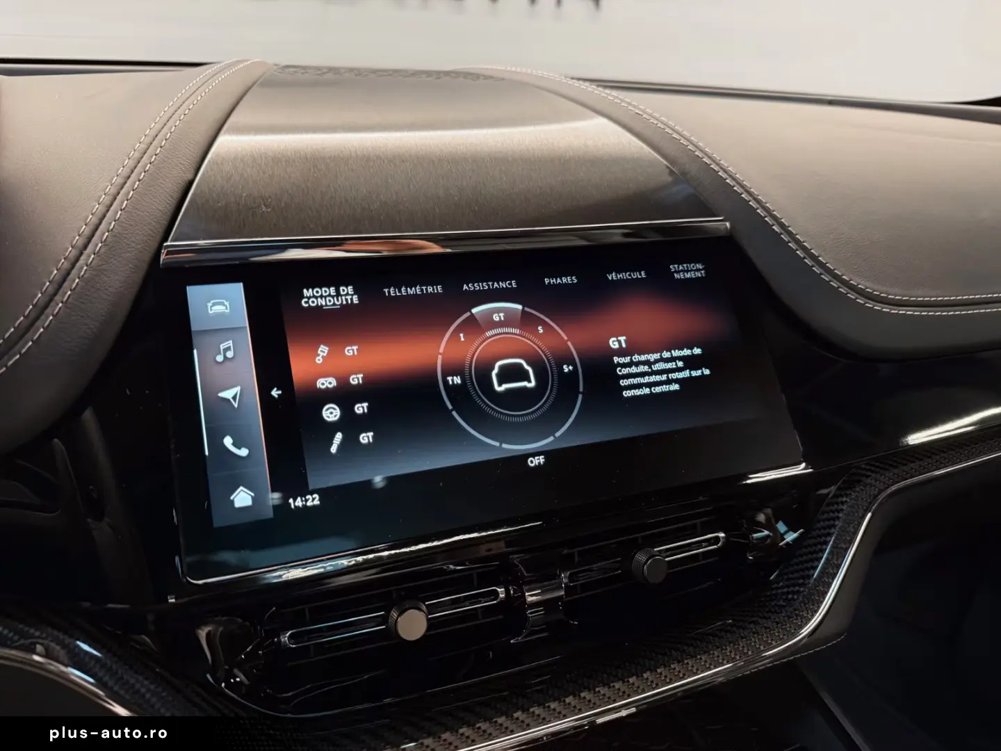Aston Martin DBX S    NEW MODELYEAR 2026