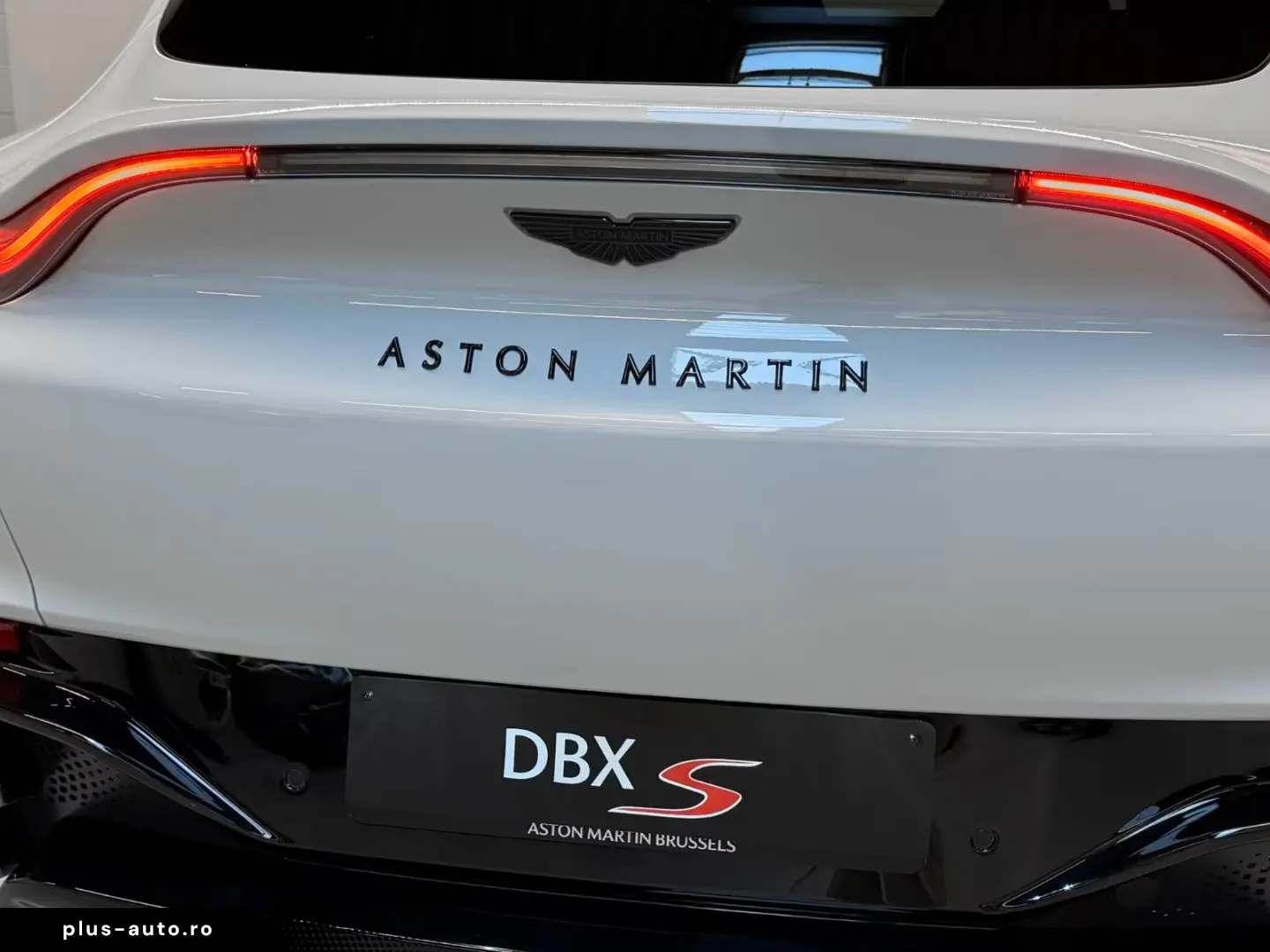 Aston Martin DBX S    NEW MODELYEAR 2026