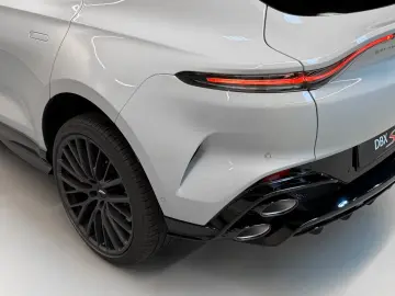 Aston Martin DBX S    NEW MODELYEAR 2026
