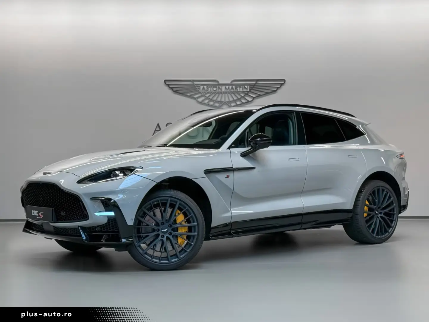 Aston Martin DBX S    NEW MODELYEAR 2026