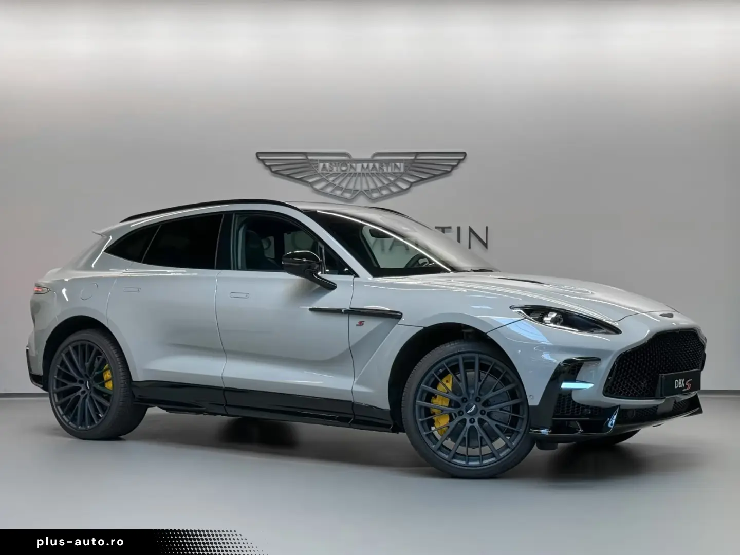 Aston Martin DBX S    NEW MODELYEAR 2026