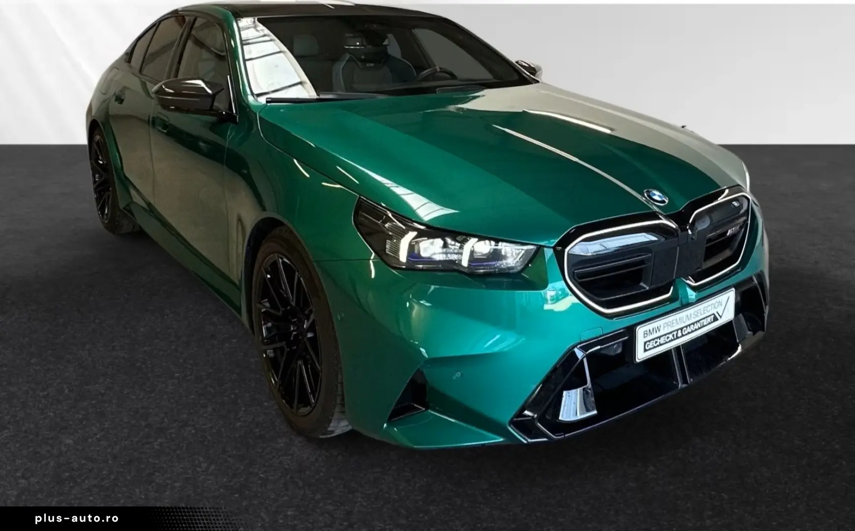 BMW M5 Limousine DA&PAProf. Bowers&Wilkins HUD