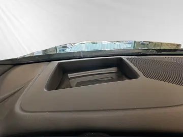 BMW M5 Limousine DA&PAProf. Bowers&Wilkins HUD