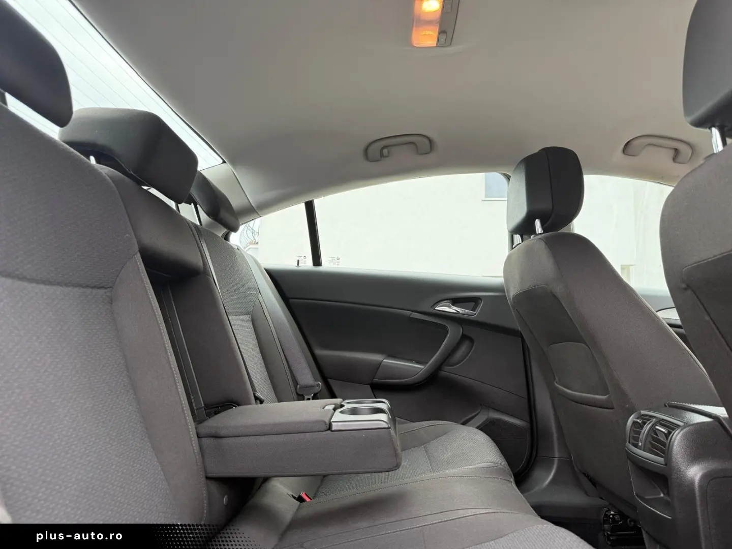 OPEL INSIGNIA  2.0 CDTI     Facelift    102.000 km