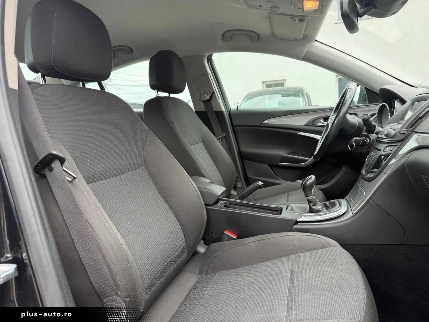 OPEL INSIGNIA  2.0 CDTI     Facelift    102.000 km
