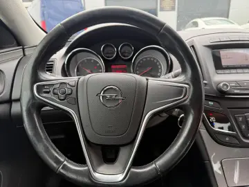 OPEL INSIGNIA  2.0 CDTI     Facelift    102.000 km