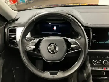 SKODA Kodiaq 1.5 TSI Ambition LED virt.Cock. Navi AHK
