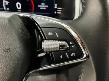 SKODA Kodiaq 1.5 TSI Ambition LED virt.Cock. Navi AHK
