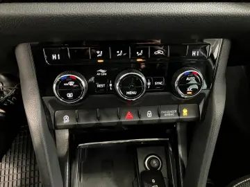 SKODA Kodiaq 1.5 TSI Ambition LED virt.Cock. Navi AHK
