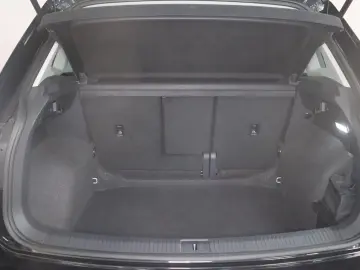 VW Tiguan Active 1.5TSI 186 -ohne Anzahlung Navi Ka