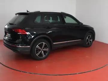 VW Tiguan Active 1.5TSI 186 -ohne Anzahlung Navi Ka