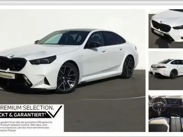BMW M5 Limousine ICONIC GLOW PANO