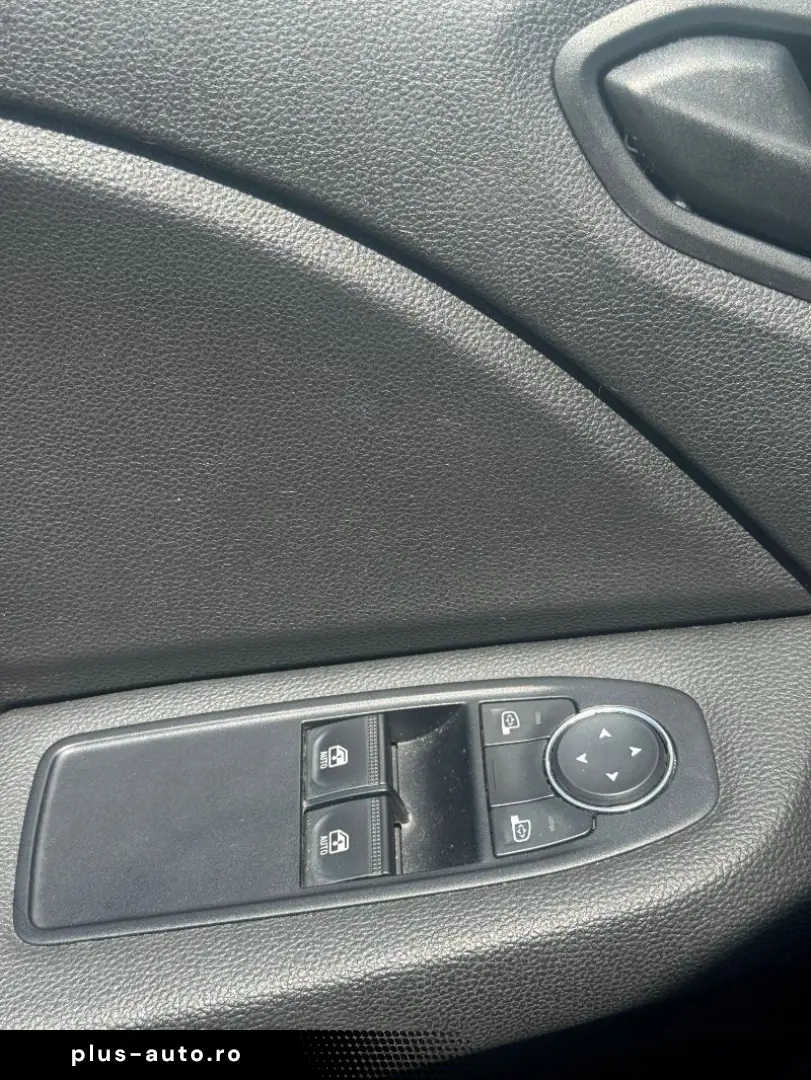 RENAULT CLIO 1.0 SCe 65 Authentic