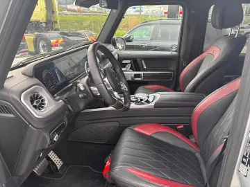 Mercedes Benz G 63 AMG