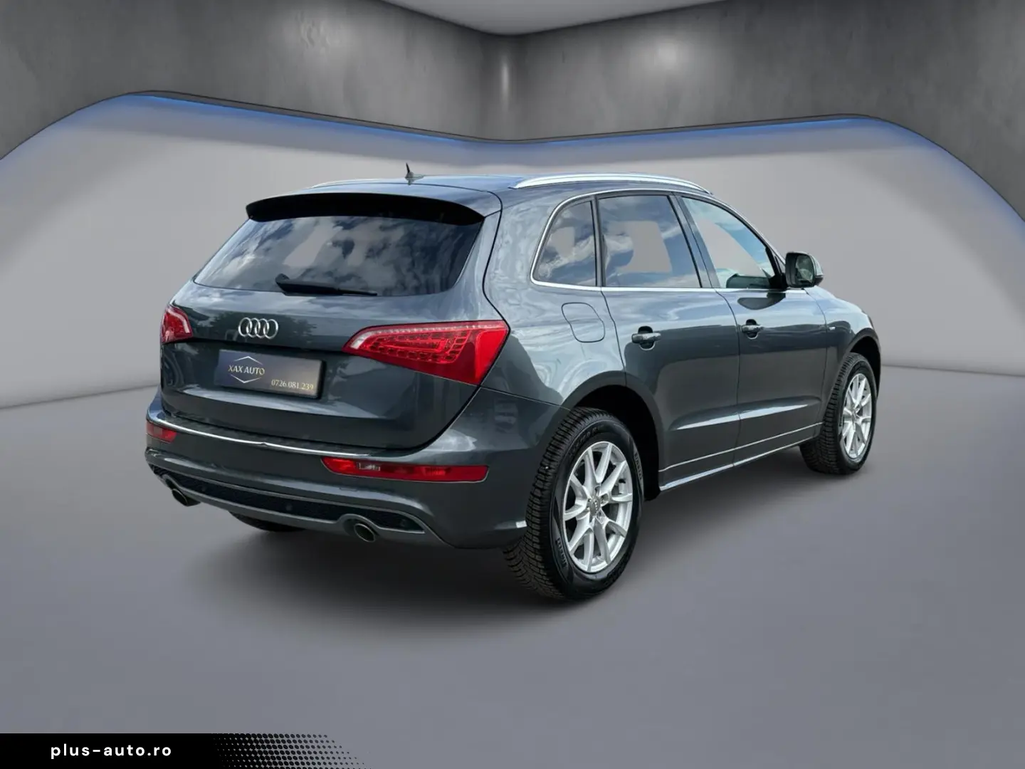 AUDI Q5    S-LINE    4X4