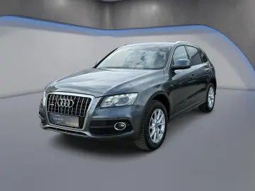 AUDI Q5    S-LINE    4X4