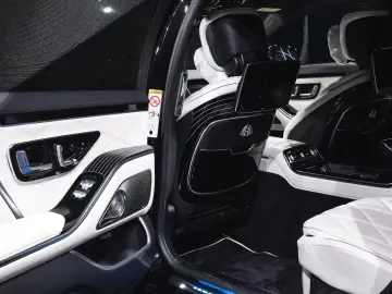 Mercedes-Maybach S680 V12 4Matic BRABUS