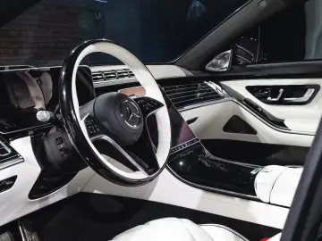 Mercedes-Maybach S680 V12 4Matic BRABUS