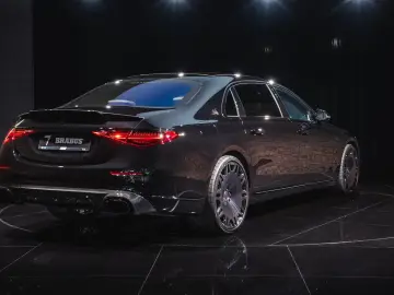 Mercedes-Maybach S680 V12 4Matic BRABUS