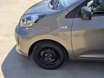 KIA PICANTO COUPE