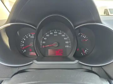 KIA PICANTO COUPE