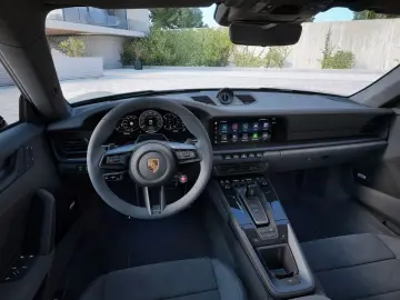 PORCHE Carrera GTS 4