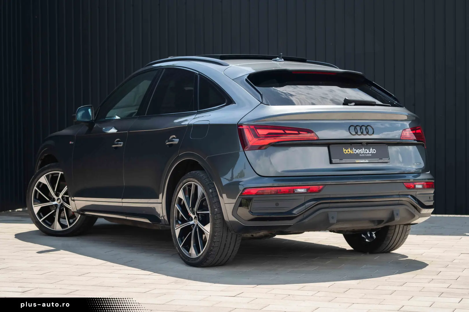 Audi Q5 55 TFSIe quattro S tronic S line