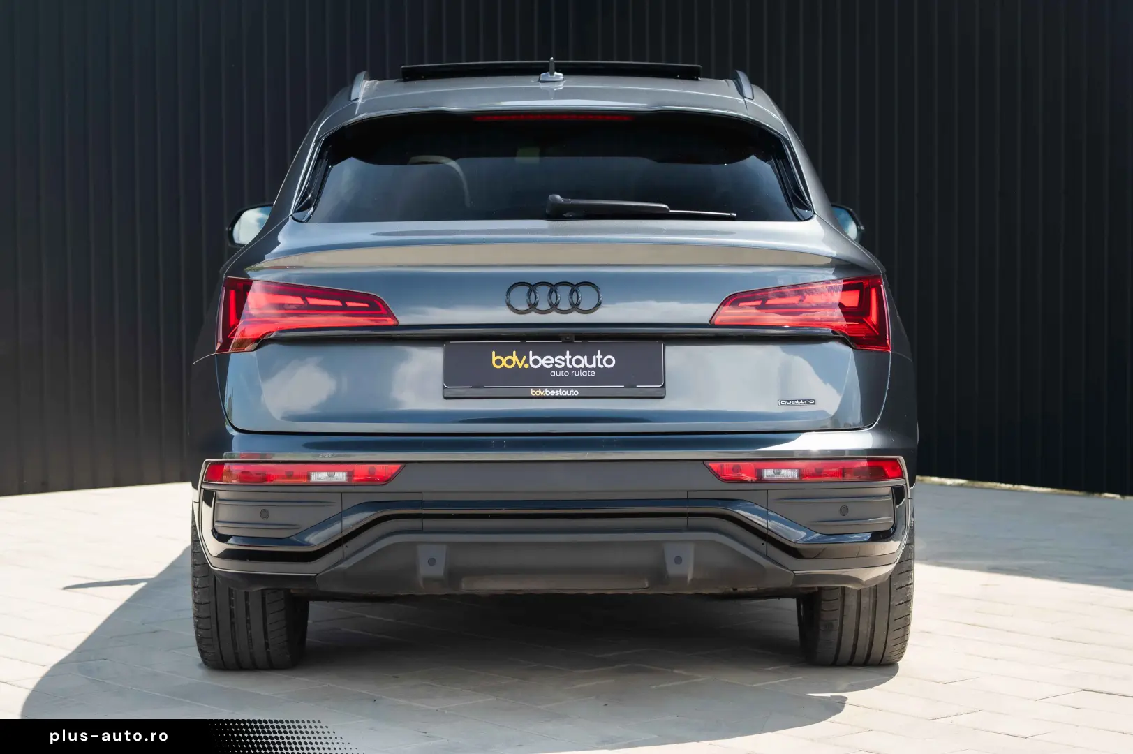 Audi Q5 55 TFSIe quattro S tronic S line