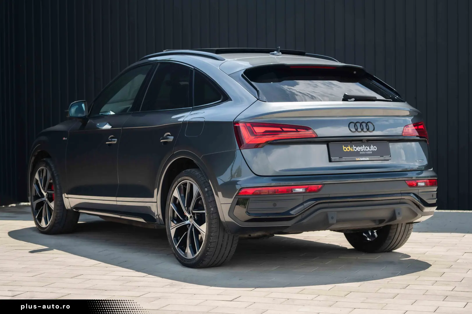 Audi Q5 55 TFSIe quattro S tronic S line