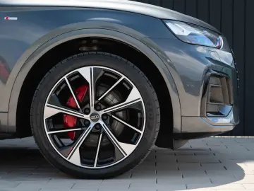 Audi Q5 55 TFSIe quattro S tronic S line