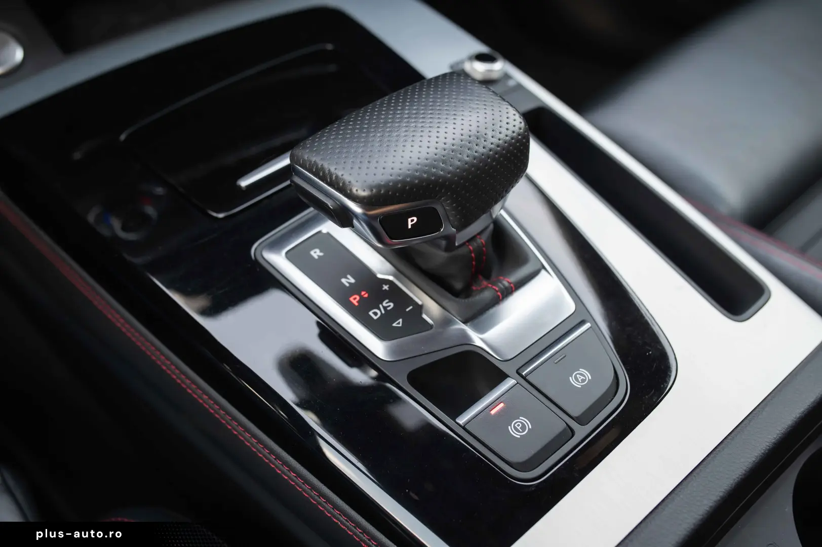 Audi Q5 55 TFSIe quattro S tronic S line