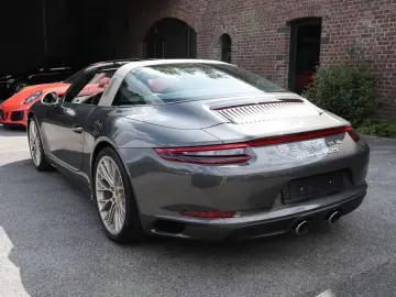 PORSCHE 991 911 Targa 4 GTS Exclusive Manufaktur 1.HAND