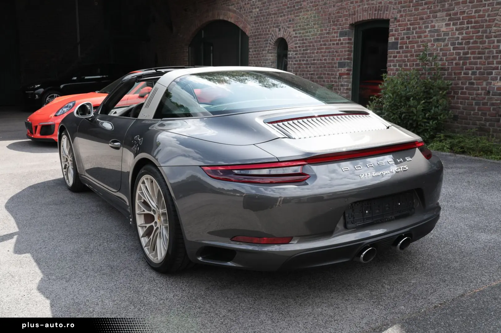 PORSCHE 991 911 Targa 4 GTS Exclusive Manufaktur 1.HAND
