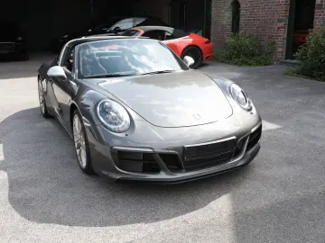 PORSCHE 991 911 Targa 4 GTS Exclusive Manufaktur 1.HAND
