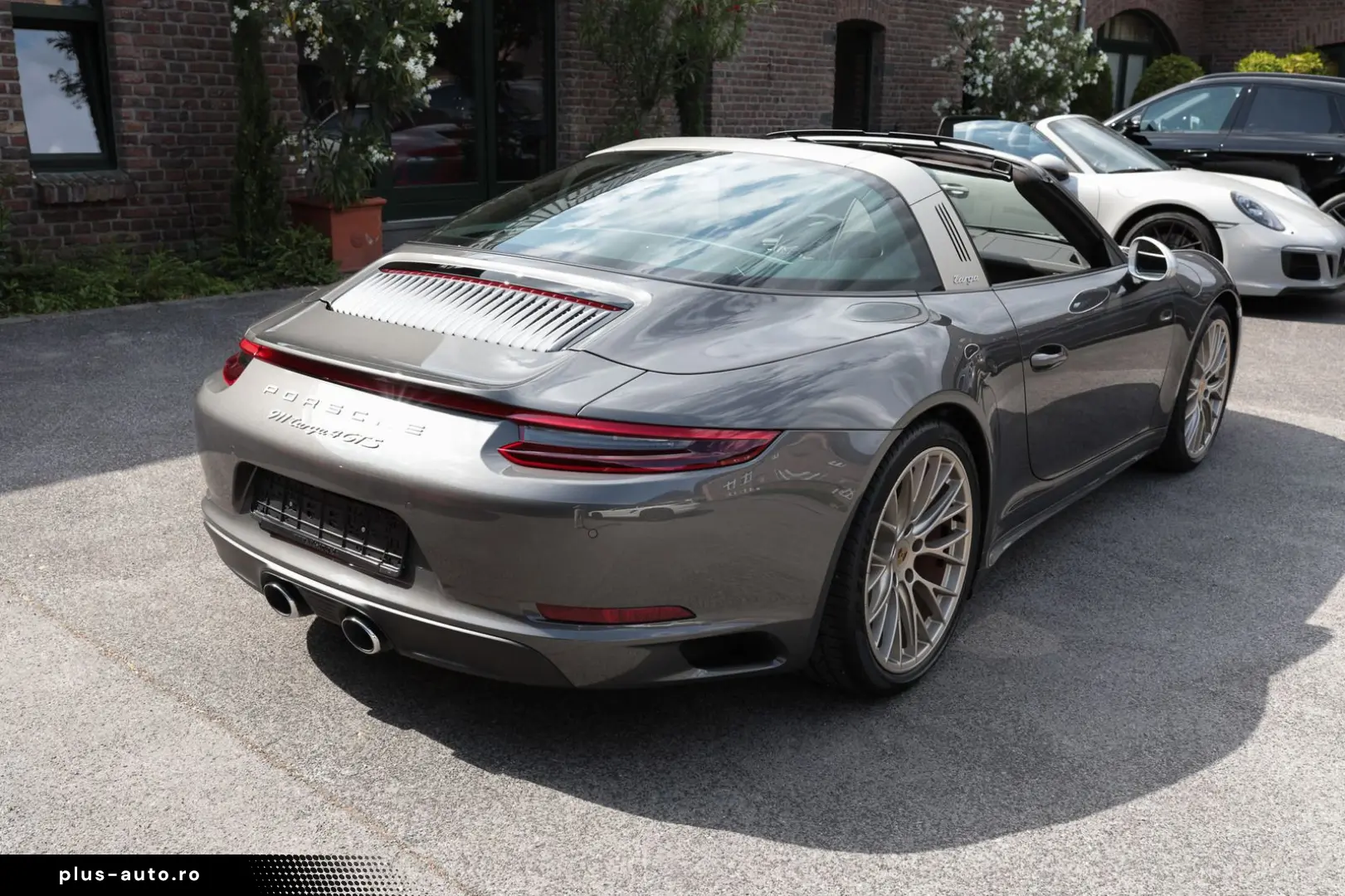 PORSCHE 991 911 Targa 4 GTS Exclusive Manufaktur 1.HAND