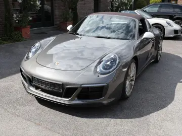 PORSCHE 991 911 Targa 4 GTS Exclusive Manufaktur 1.HAND
