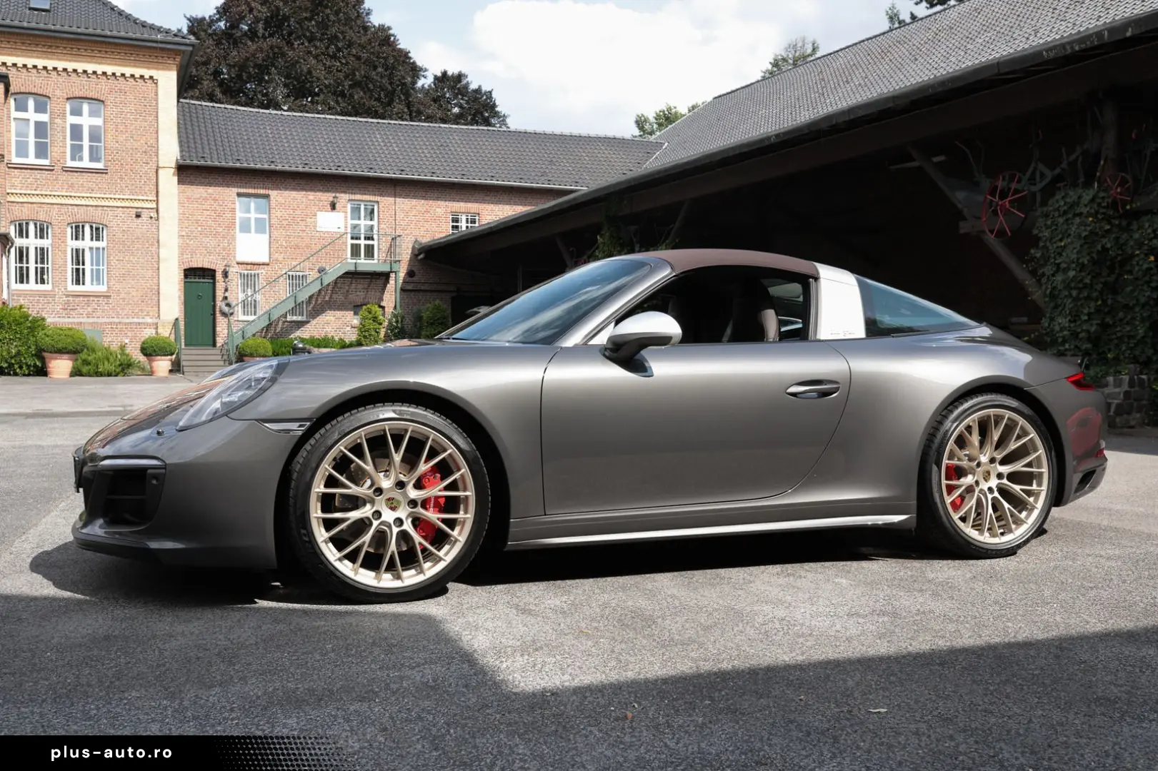 PORSCHE 991 911 Targa 4 GTS Exclusive Manufaktur 1.HAND