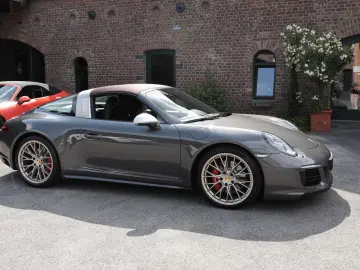 PORSCHE 991 911 Targa 4 GTS Exclusive Manufaktur 1.HAND