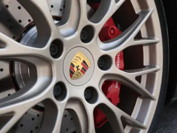 PORSCHE 991 911 Targa 4 GTS Exclusive Manufaktur 1.HAND