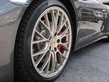 PORSCHE 991 911 Targa 4 GTS Exclusive Manufaktur 1.HAND
