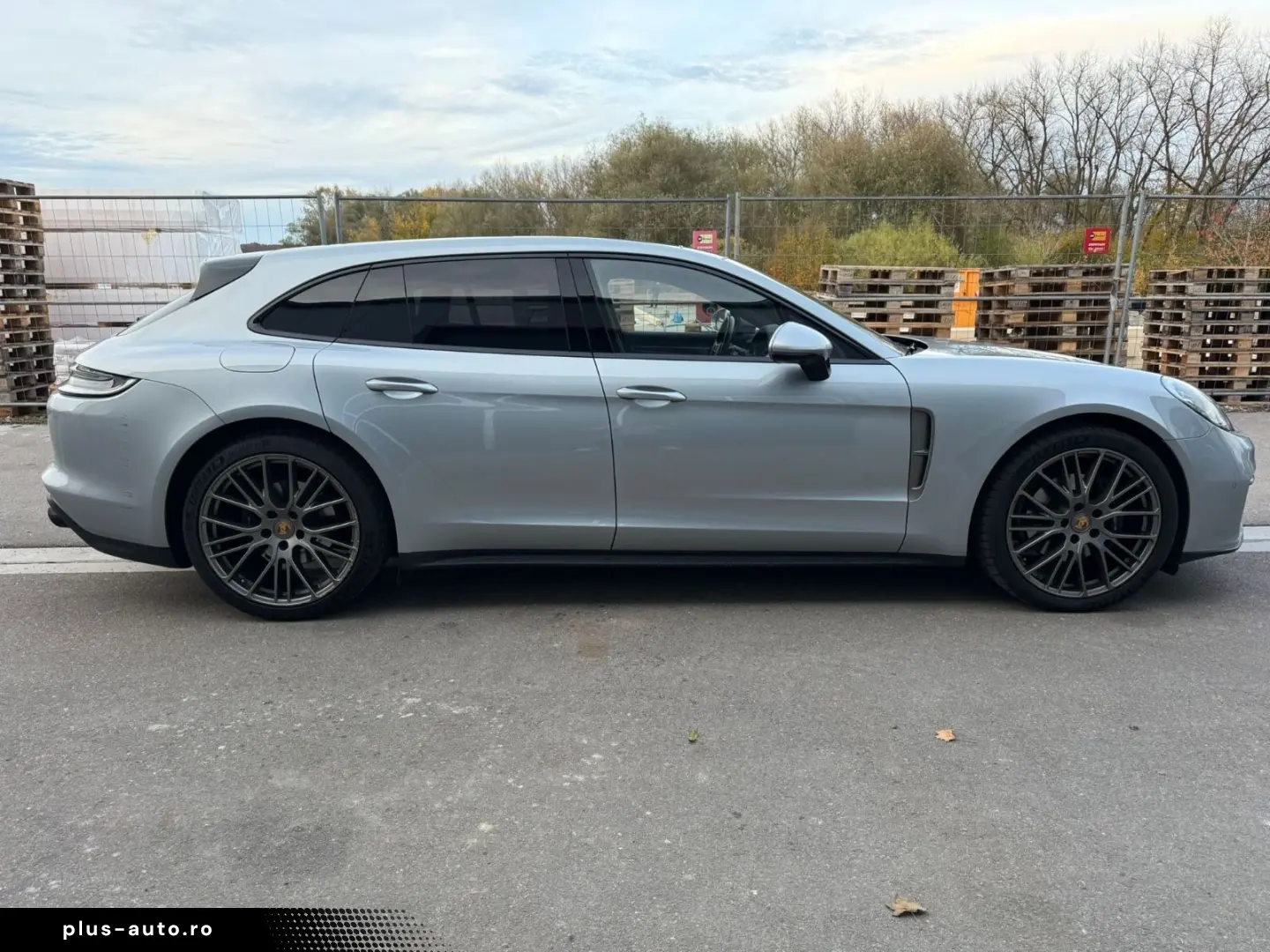 PORSCHE Panamera 4 Platinum Edition Vierradlenkung