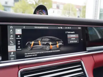 PORSCHE Panamera 4 E-Hybrid UPE 158000€ Sport Design Pak