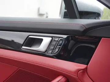 PORSCHE Panamera 4 E-Hybrid UPE 158000€ Sport Design Pak