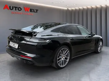 PORSCHE Panamera 4 Platinum Edition 1.Hand 8-fach Pano