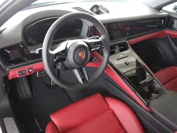 PORCHE PANAMERA sport chrono Panorama Bose 360